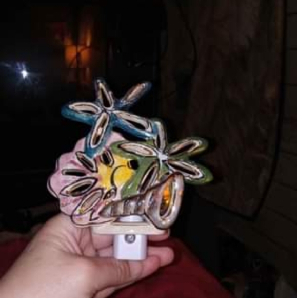 Pottery - Picture 3 of 7